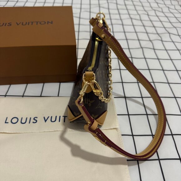 Louis Vuitton Nano Boulogne - Picture 6 of 9